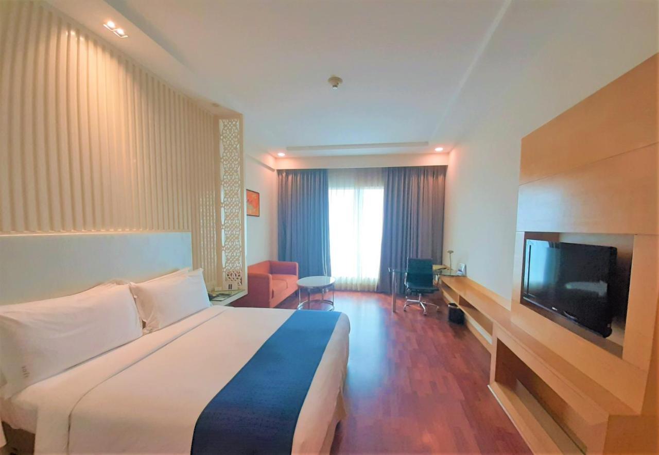 Holiday Inn Amritsar Ranjit Avenue By Ihg Экстерьер фото