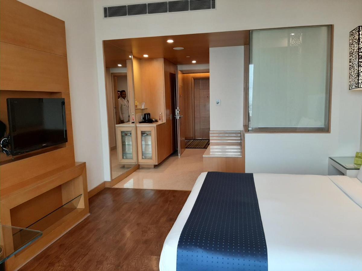 Holiday Inn Amritsar Ranjit Avenue By Ihg Экстерьер фото