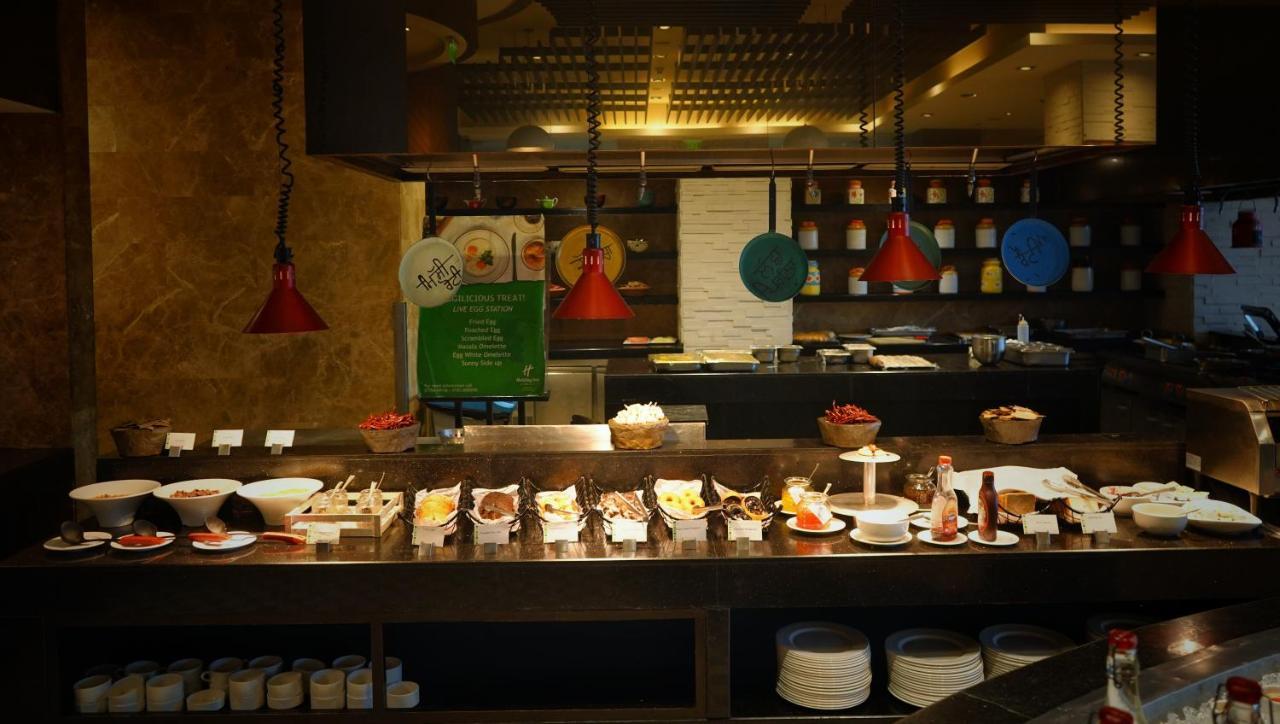 Holiday Inn Amritsar Ranjit Avenue By Ihg Экстерьер фото